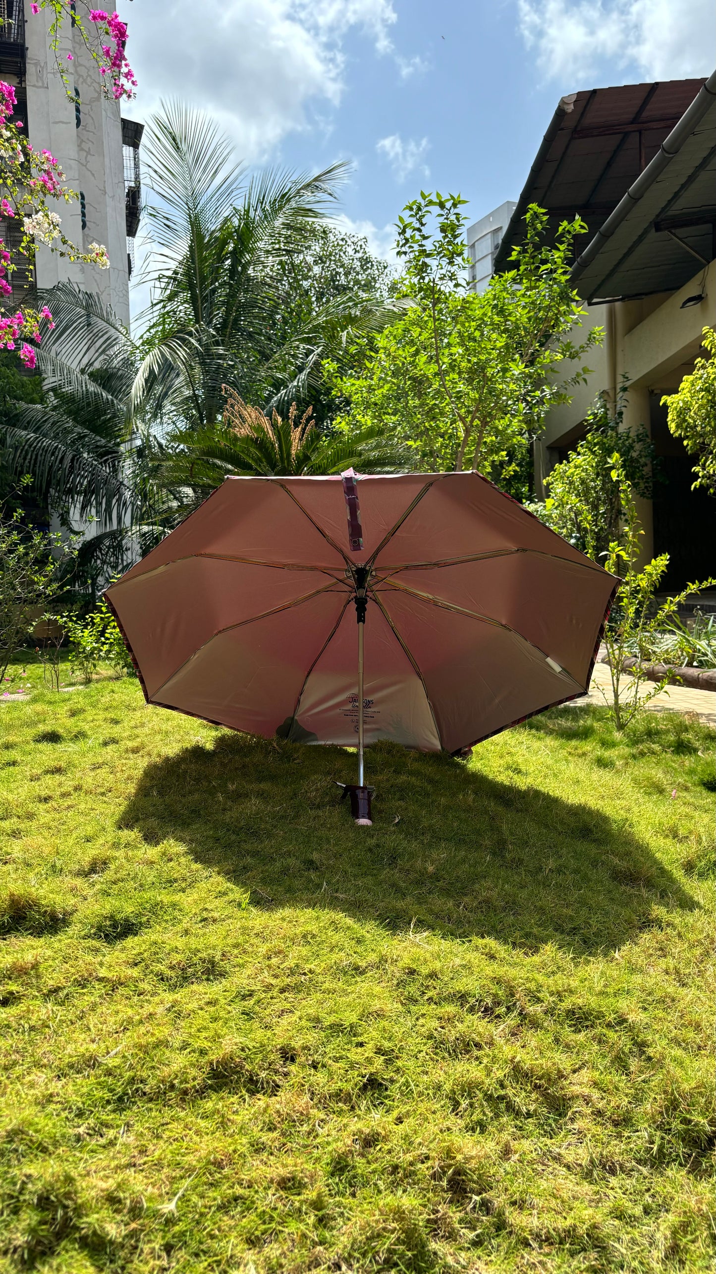 Jainsons YD Piping 3 Fold Umbrella | Nylon Fabric | Unisex Design | Maroon