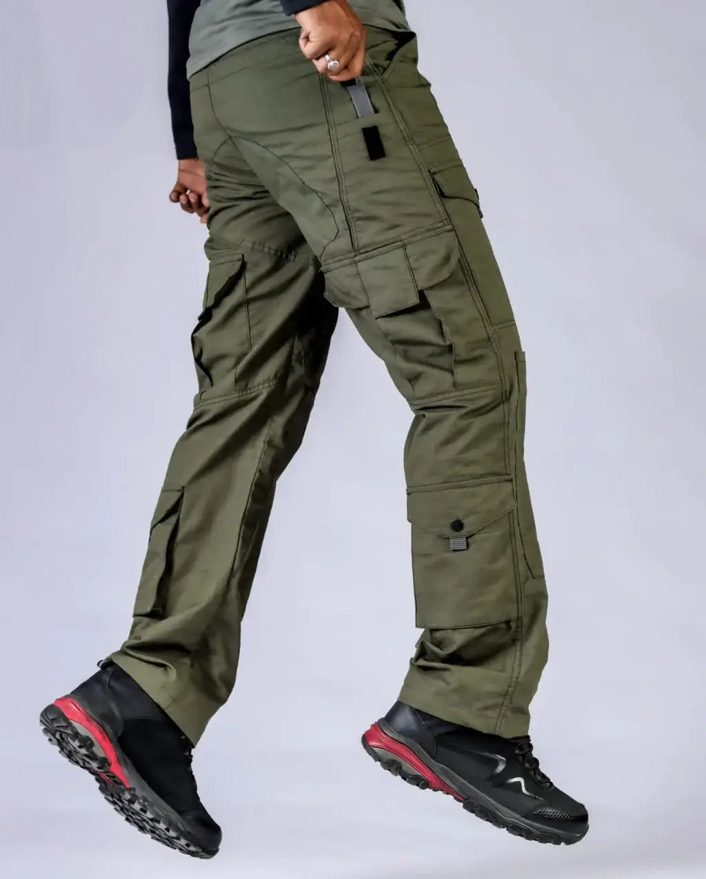 JAG Battlefield Edition Soldier Wear 15 Multi Pocket Cargo Army Green Limited Edition