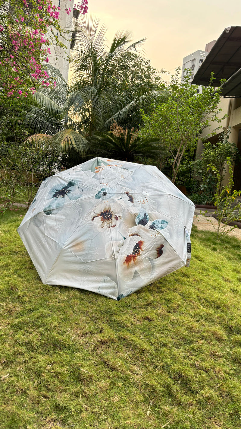 Fully AutomaticJainsons Digital Print Luxe 3 Fold Umbrella | Flora White  | Timeless Art
