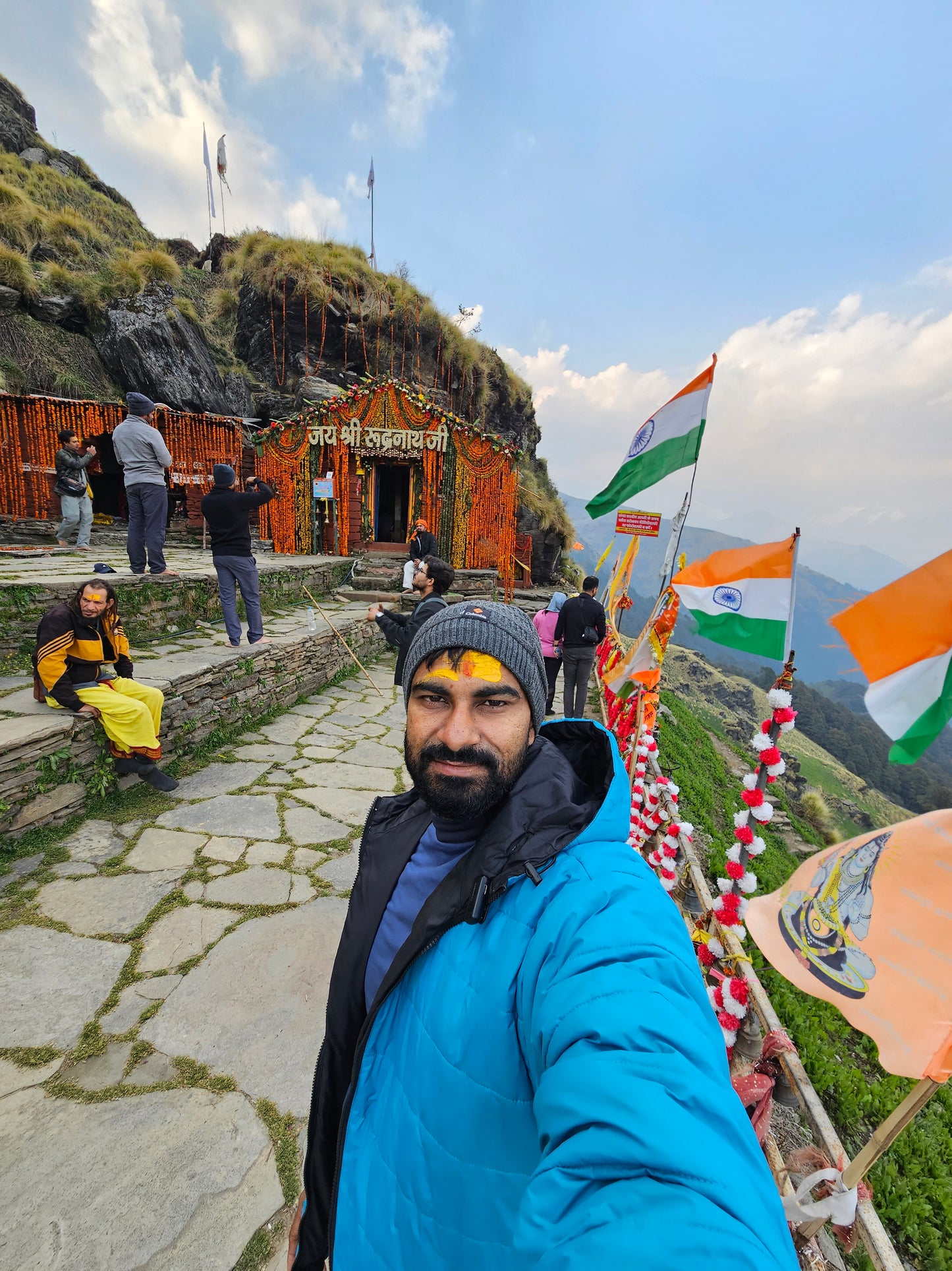 JAG Shivalik Series Minus 10 Polyfill Jacket | Heavy Insulation | Synthetic Polyfill | Made For Extreme | Ultra Light Weight | Peak Performance Gear
