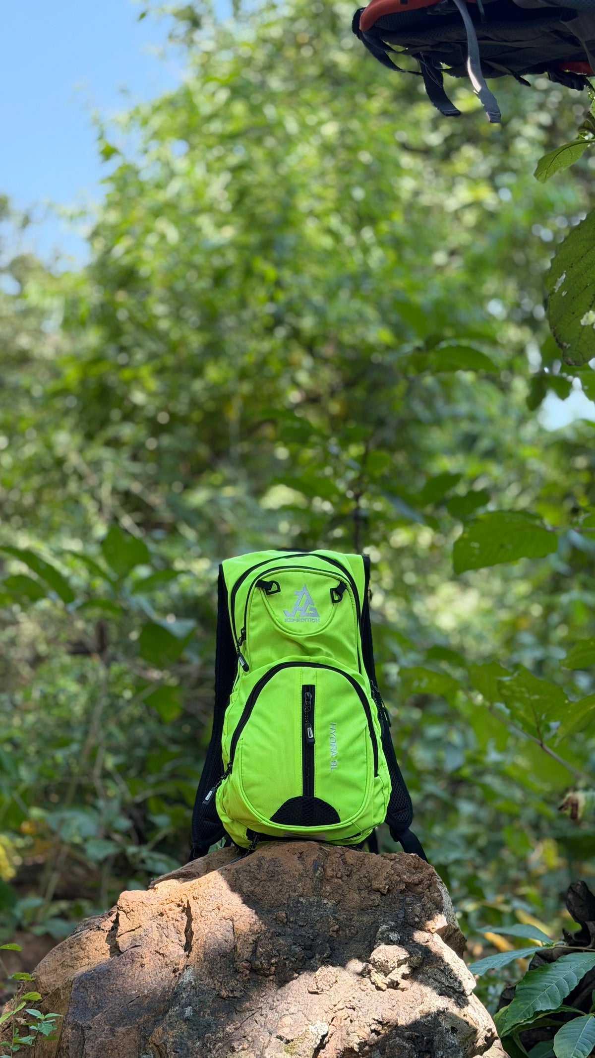 JAG Hydra 9L Hydration Bag and Backpack for Trail Running and Cycling | 9 Litres (Without Bladder)
