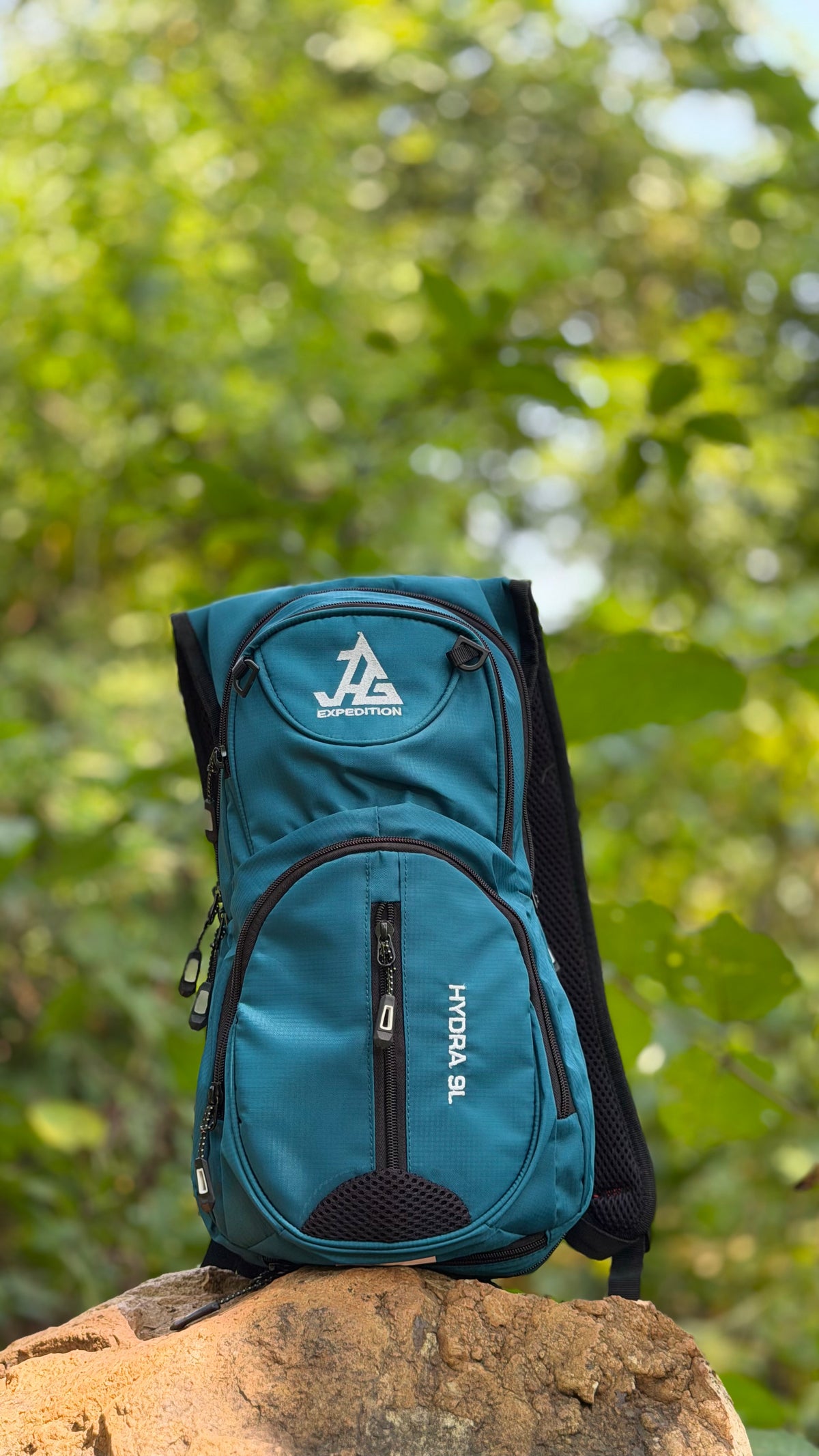 JAG Hydra 9L Hydration Bag and Backpack for Trail Running and Cycling | 9 Litres (Without Bladder)