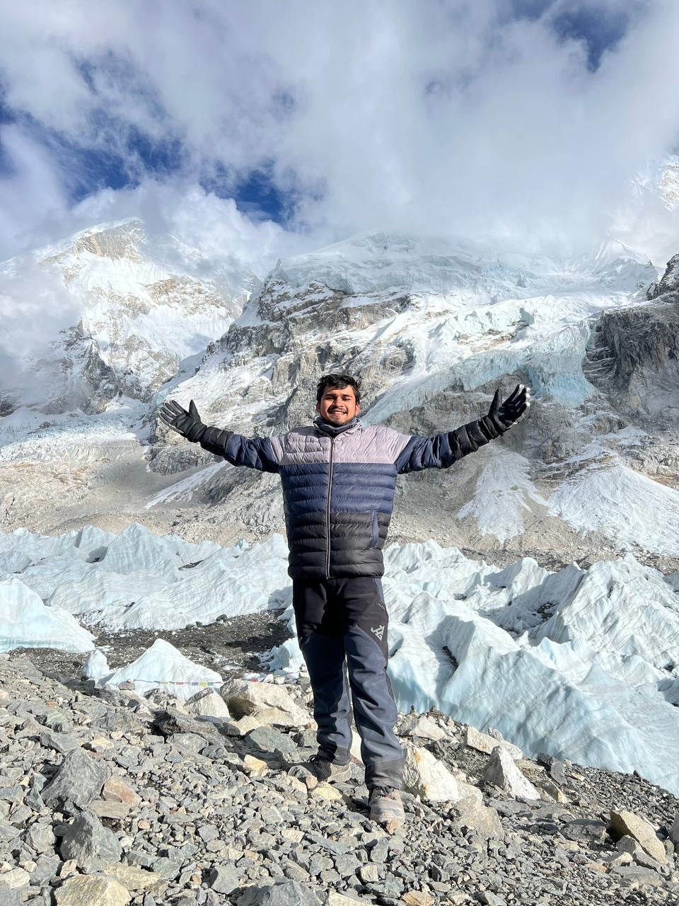 JAG Mt. Kailash Series Trekking & Hiking Pants | Snow Proof | Fleece Inside | Unisex Design | Bonded Fleeced Fabric | Snow Trekking Pants | Triple Layered Fabric | Black Grey