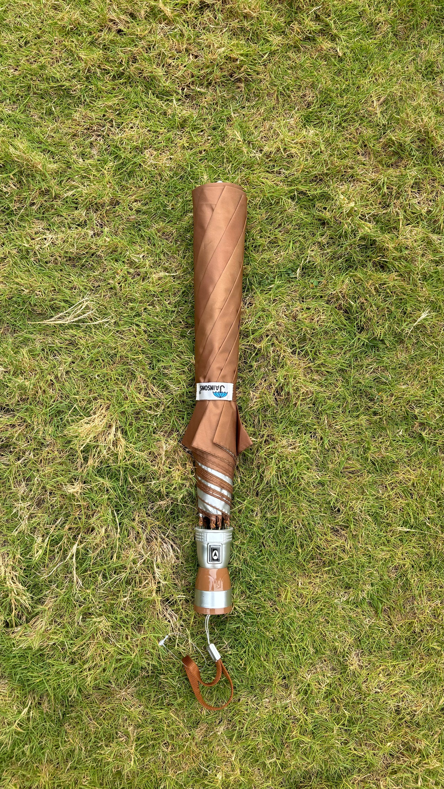 Jainsons Mono Silver 2 Fold Umbrella | Brown