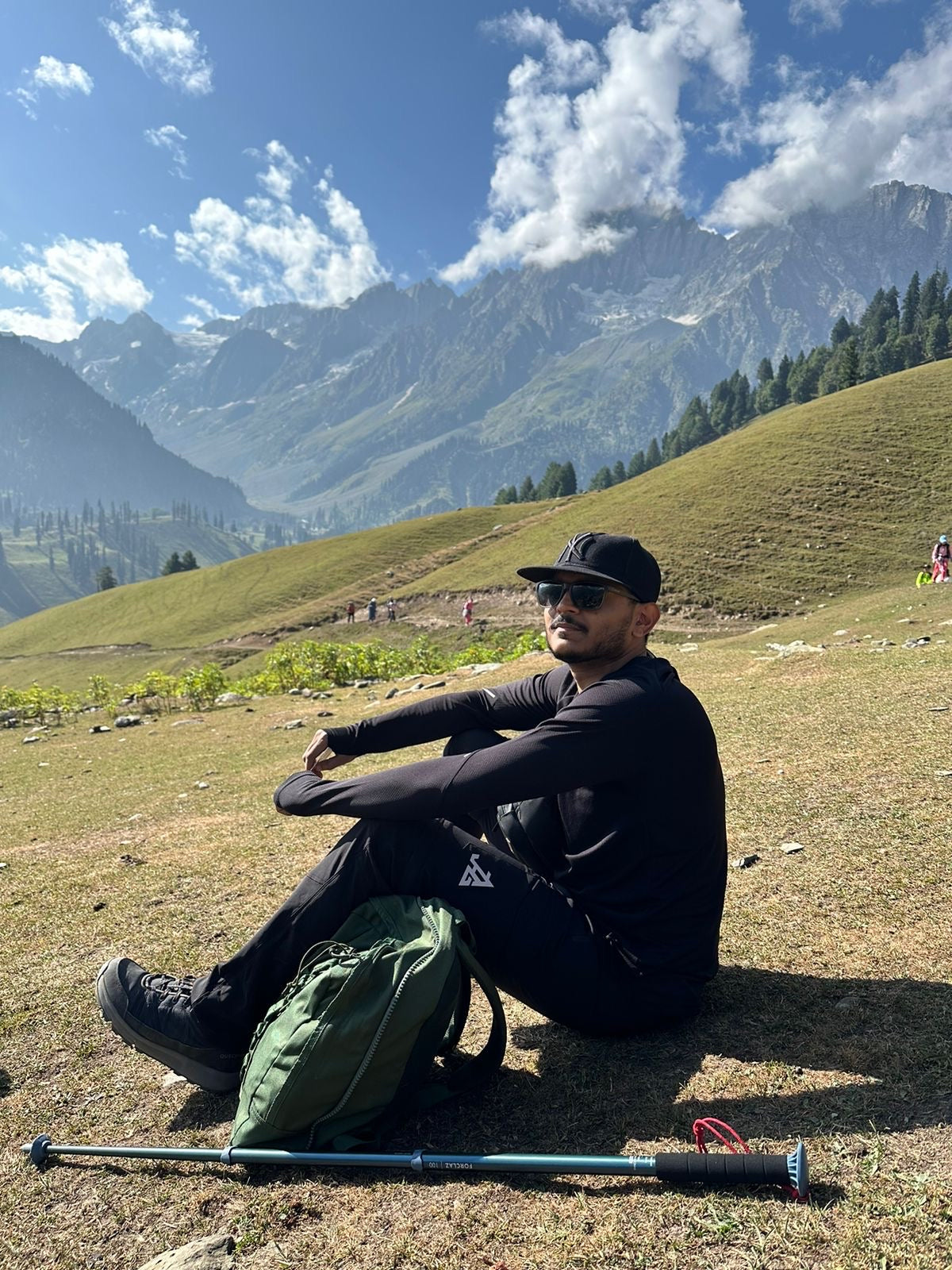 JAG Discovery Series | Quick Dry Convertible Trekking, Hiking & Travel Pants | Breathable Fabric | Stretchable Fabric | Unisex Design | Jet Black