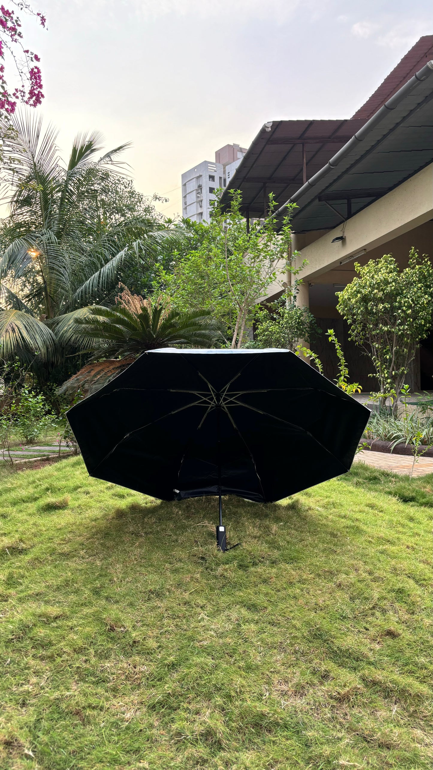 Fully AutomaticJainsons Digital Print Luxe 3 Fold Umbrella | Flora White  | Timeless Art