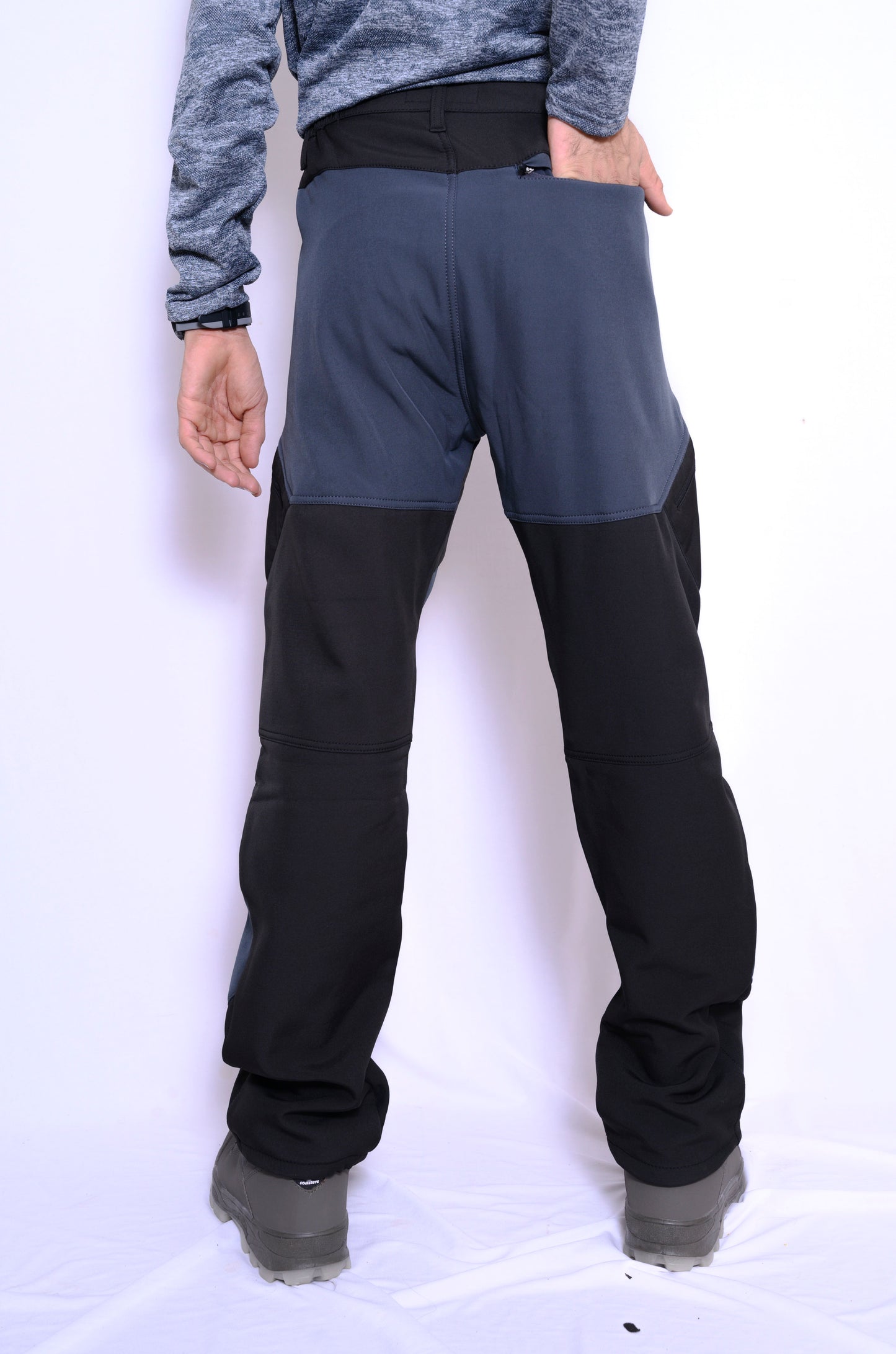 JAG Mt. Kailash Series Trekking & Hiking Pants | Snow Proof | Fleece Inside | Unisex Design | Bonded Fleeced Fabric | Snow Trekking Pants | Triple Layered Fabric | Black Grey