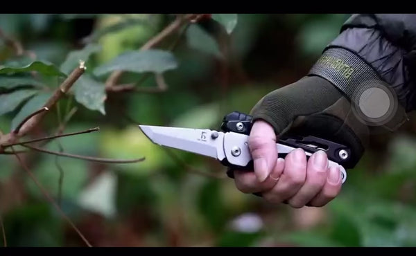 JAG Traveler Series 14 in 1 Tool Kit with Flint, Knife & Detachable Scissor