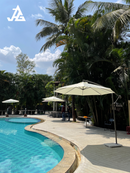 2.7m./9ft. Diameter Luxury Round Side Pole Umbrella