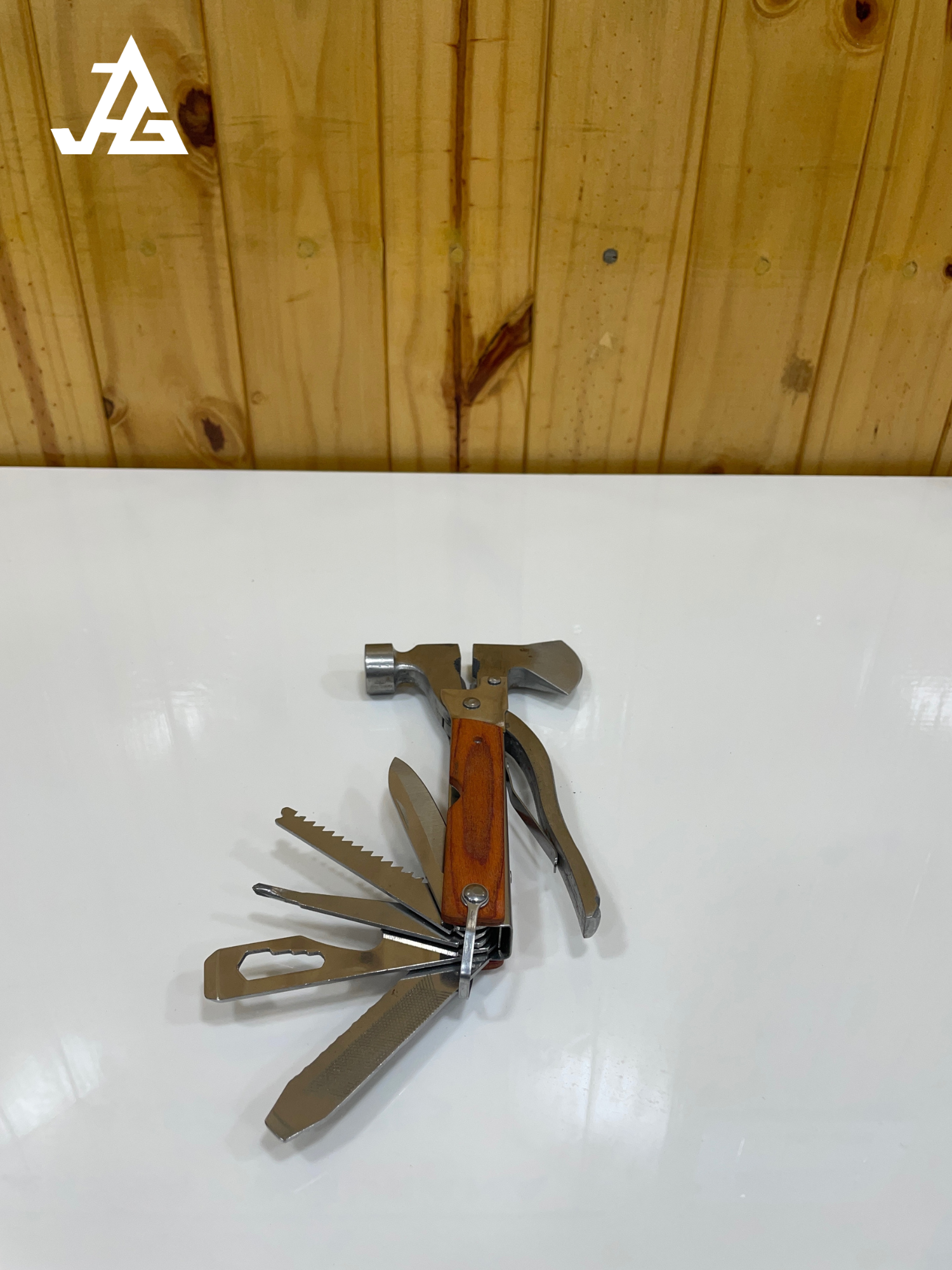 8 in 1 Multi Purpose Toolkit - Image 2